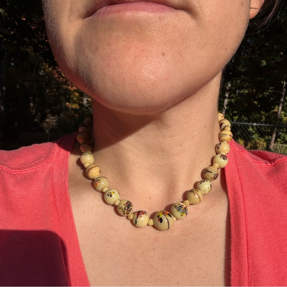 Graduated hand-painted beaded necklace